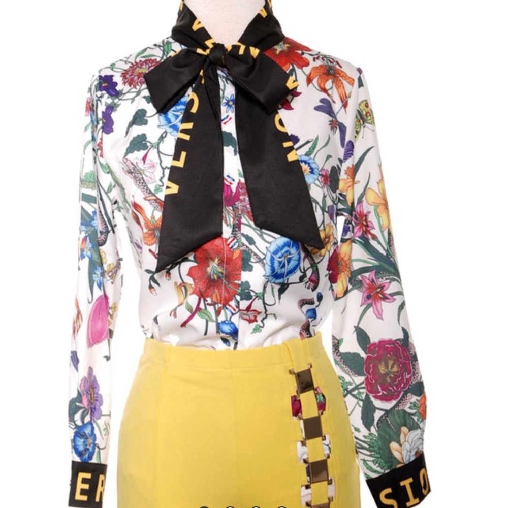 5⭐️ Version “Mardi” Blouse